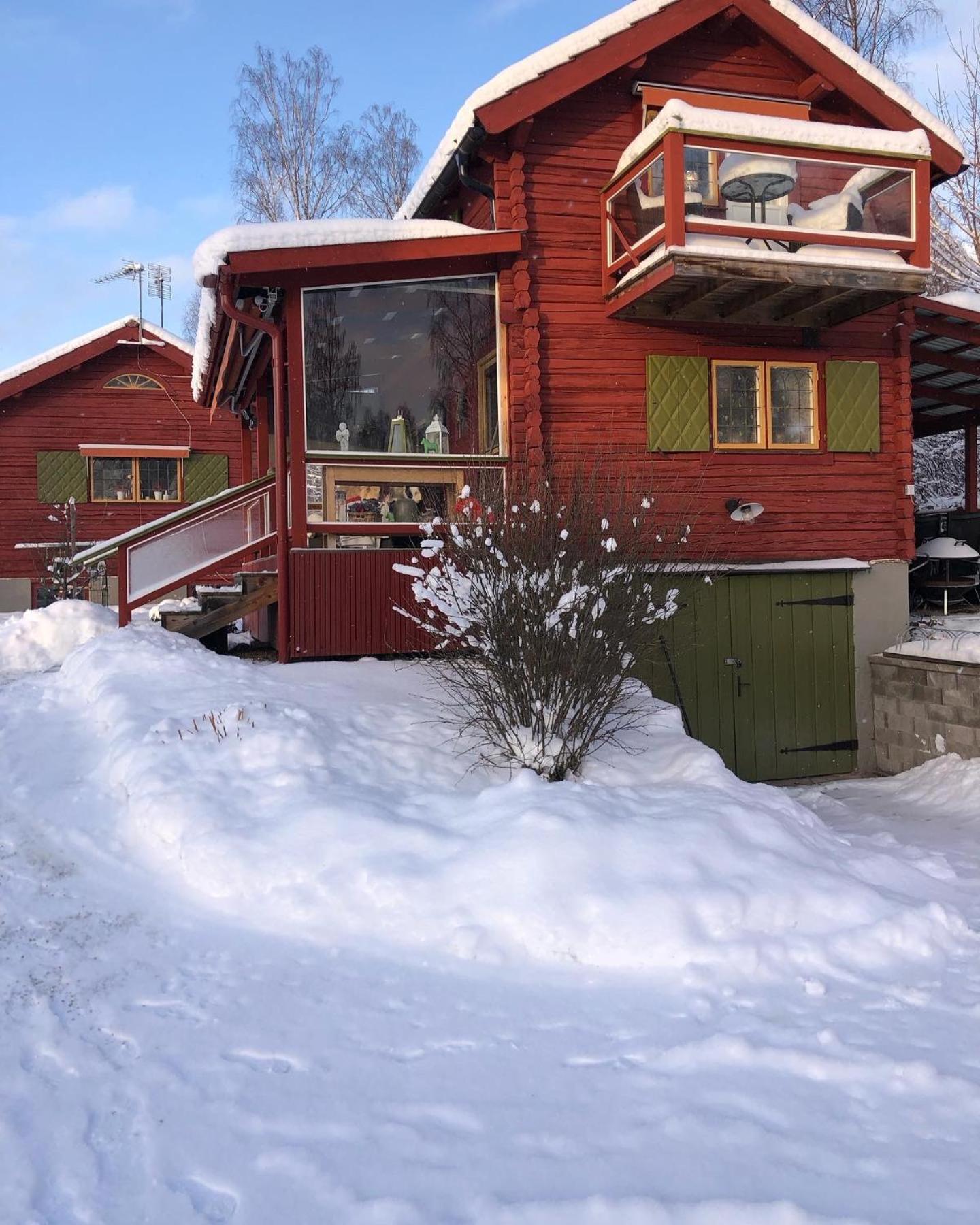 Mysigt Boende I Raettvik Med Utsikt Oever Siljan Kültér fotó
