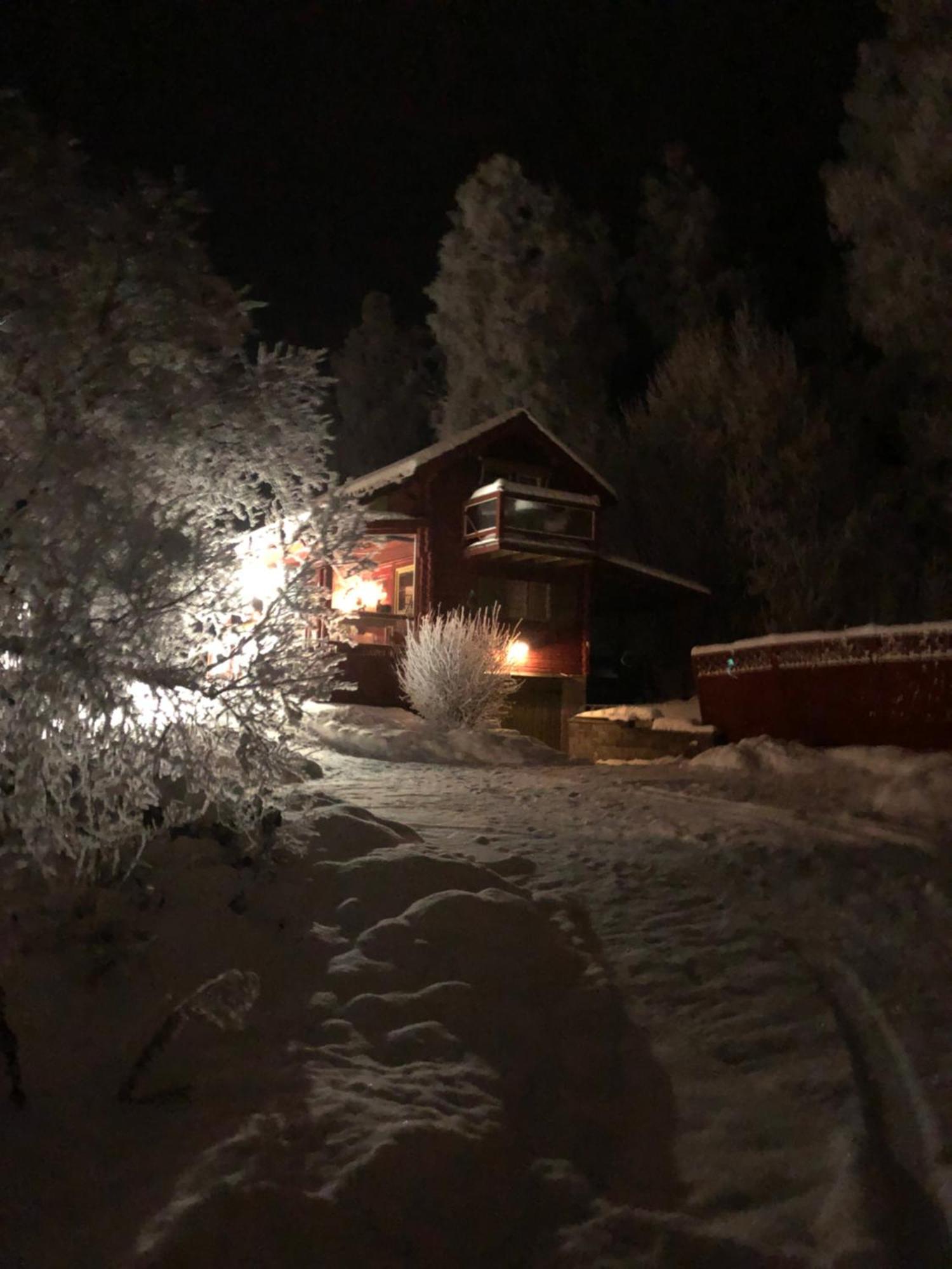 Mysigt Boende I Raettvik Med Utsikt Oever Siljan Kültér fotó